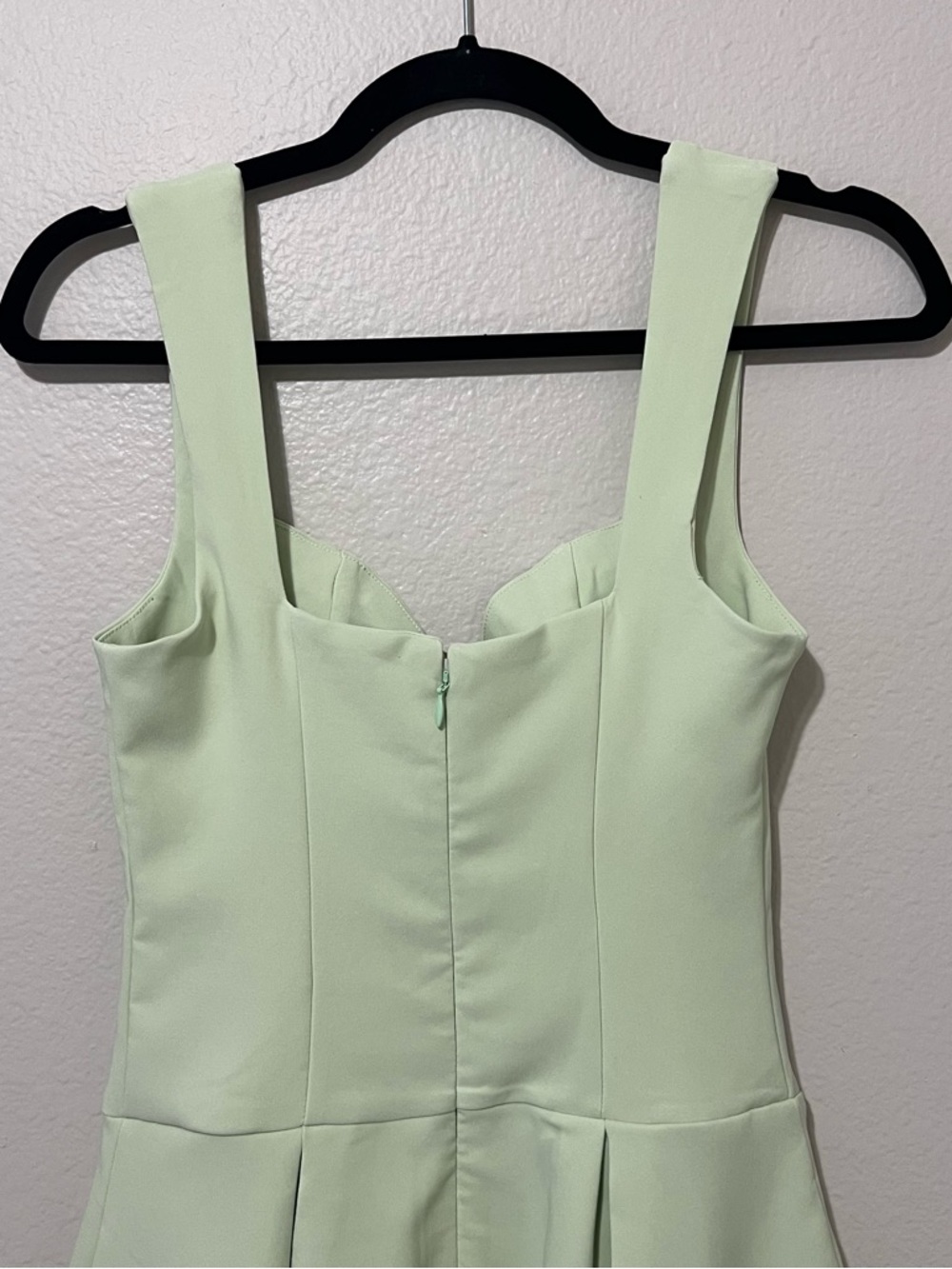 Sweetheart Neckline Mini Dress in Pale Mint - Picture 8 of 10